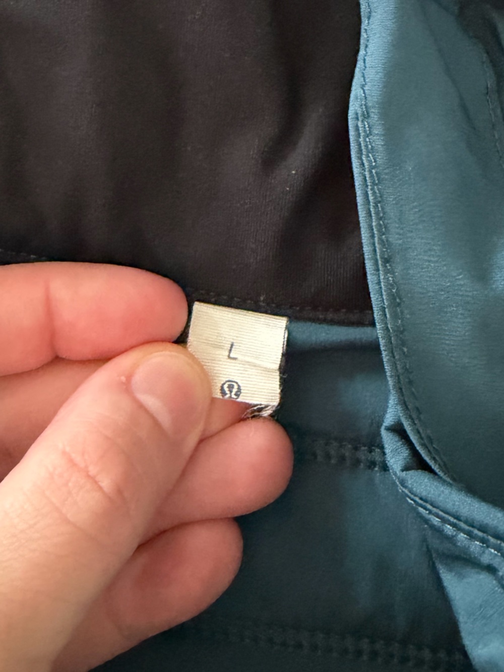 lululemon athletica Teal and Black Hooded Quilted Vest - Picture 3 of 3